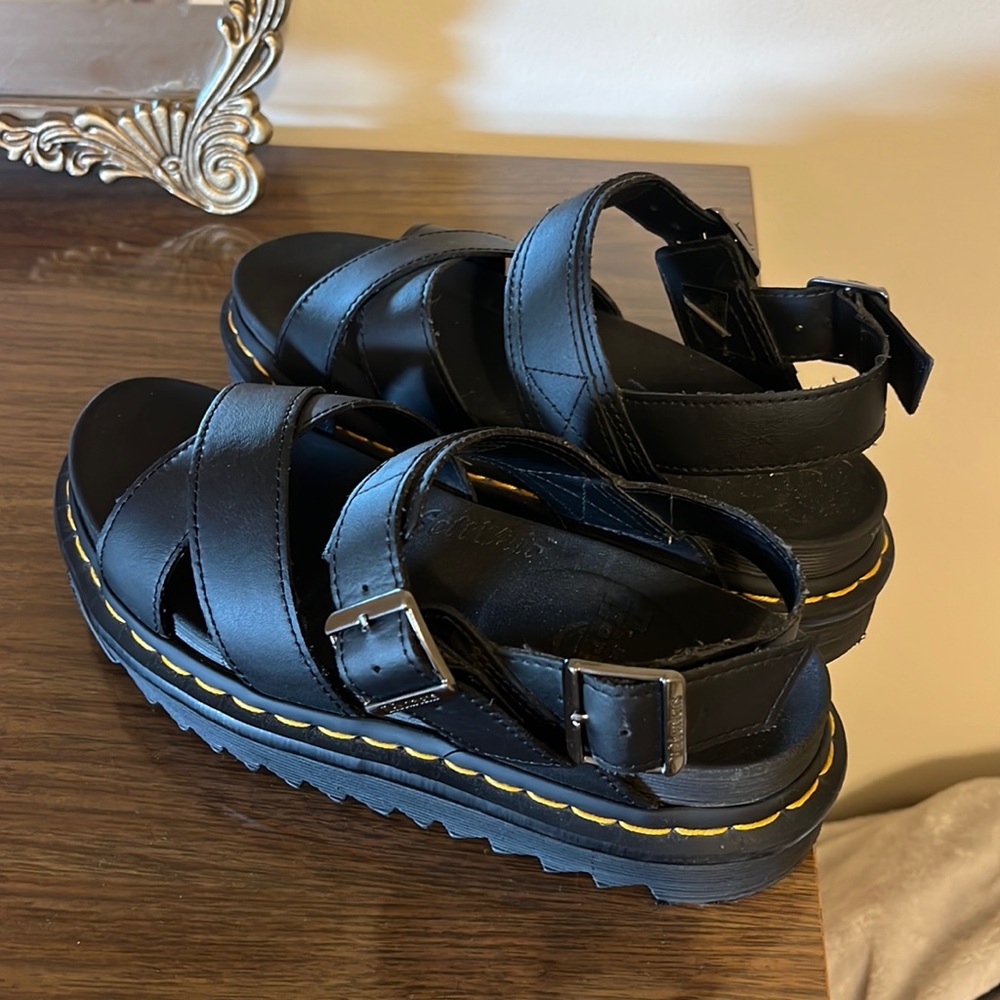 Doc Marten Voss II Sandals